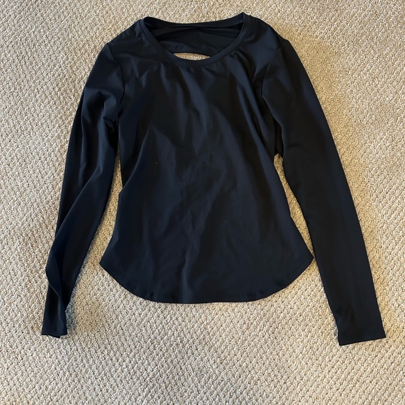 Fabletics OPEN BACK - Picture 3 of 3